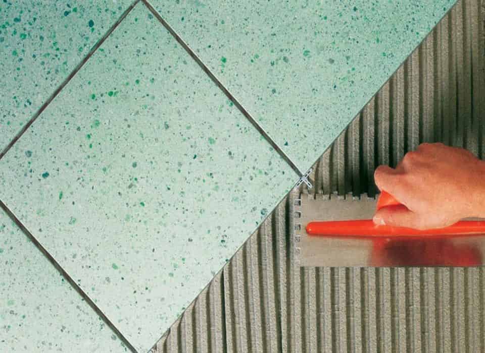 تصویر 1 از سرامیک پرسلان بین کابینتی برای پوشش میانی آشپزخانه